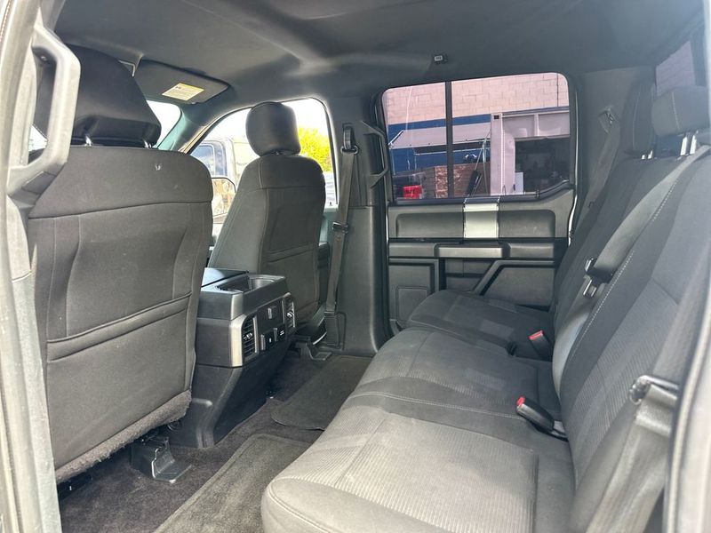 2017 Ford F-150 XLT - 23047267 - 14