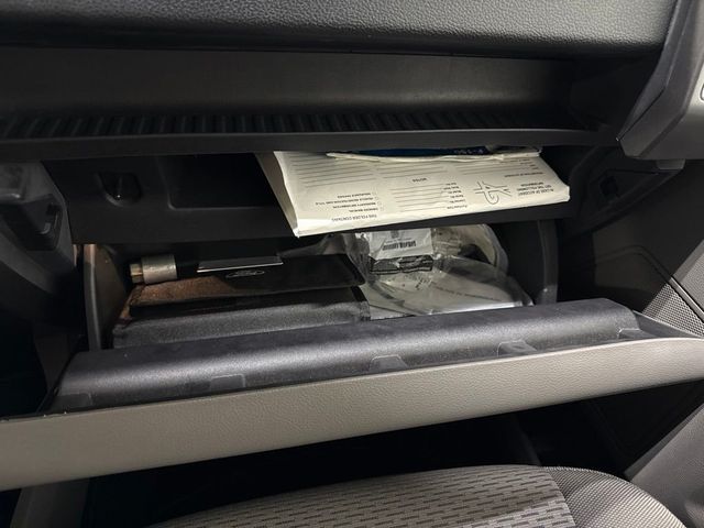 2017 Ford F-150 XLT - 23075876 - 18