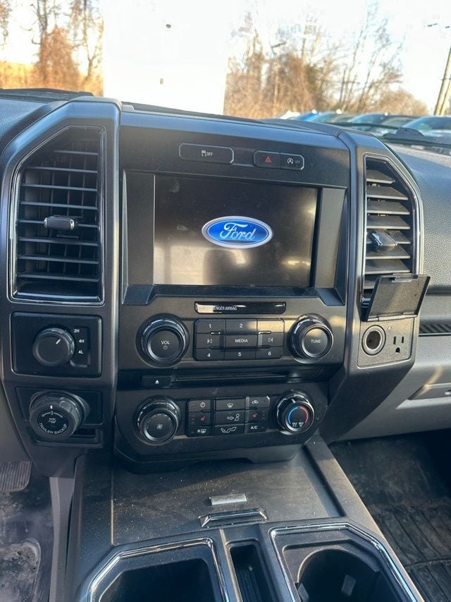 2017 Ford F-150 XLT - 22777659 - 8