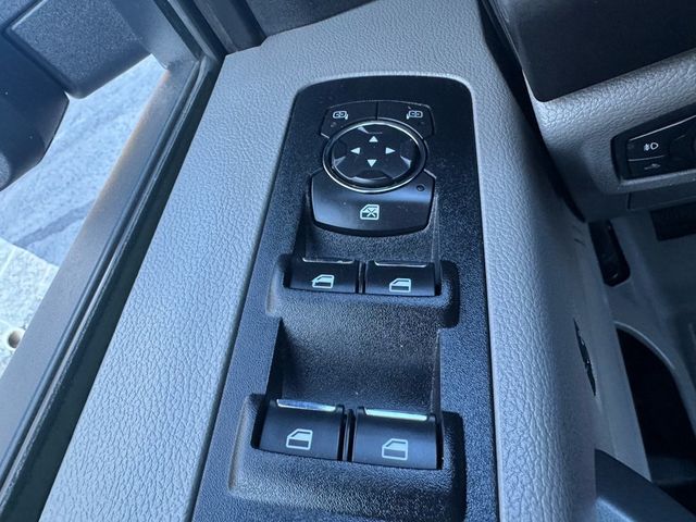 2017 Ford F-150 XLT - 22937795 - 16