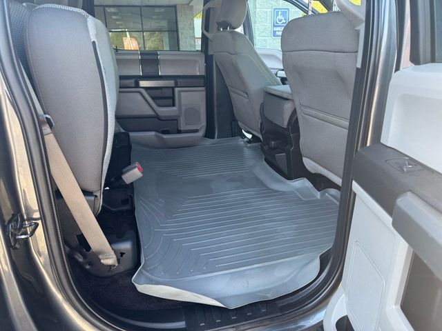 2017 Ford F-150 XLT - 22937795 - 27