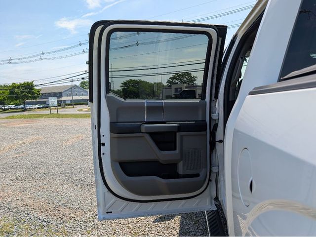 2017 Ford F-150 XLT - 23024652 - 10