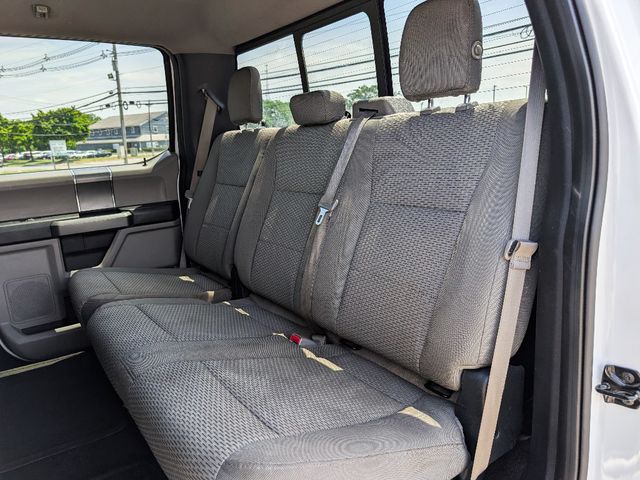 2017 Ford F-150 XLT - 23024652 - 17