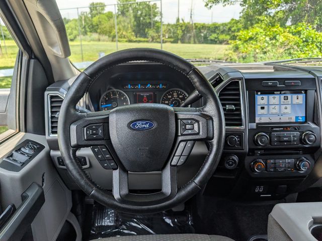 2017 Ford F-150 XLT - 23024652 - 30