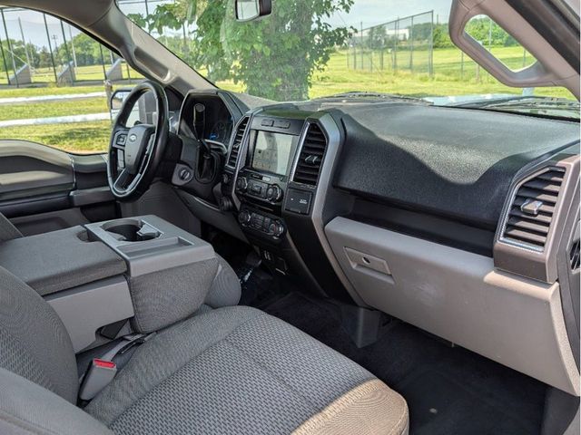 2017 Ford F-150 XLT - 23024652 - 31