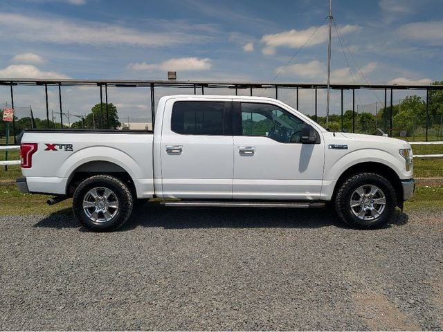 2017 Ford F-150 XLT - 23024652 - 3