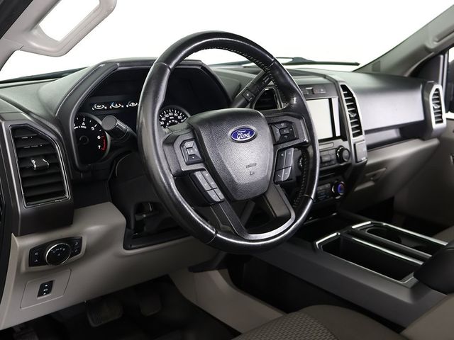 2017 Ford F-150 XLT - 22959188 - 24