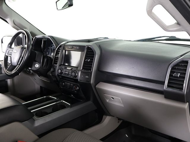 2017 Ford F-150 XLT - 22959188 - 25