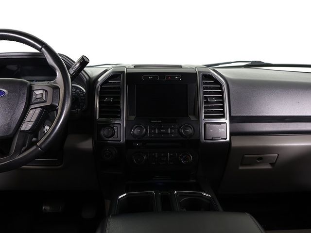 2017 Ford F-150 XLT - 22959188 - 34