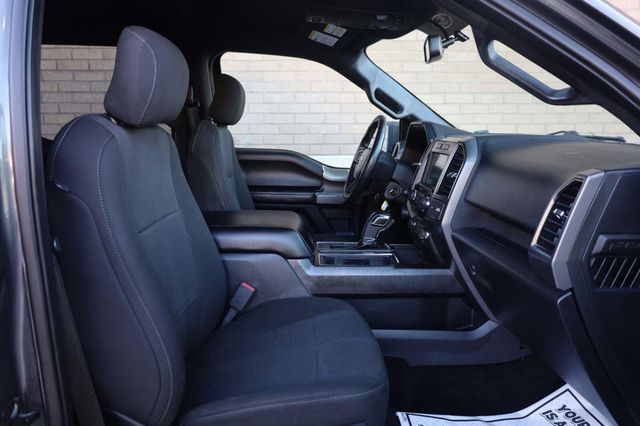 2017 Ford F-150 XLT - 23069688 - 22