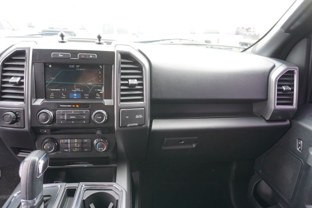 2017 Ford F-150 XLT - 22984046 - 31