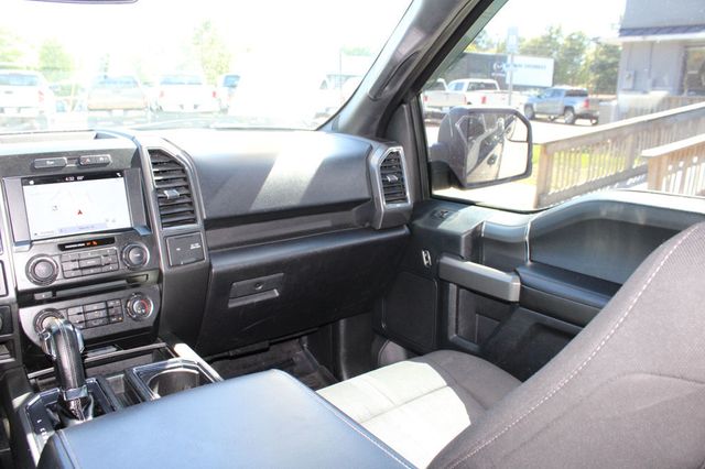 2017 Ford F-150 XLT 2WD SuperCrew 5.5' Box - 23026883 - 12