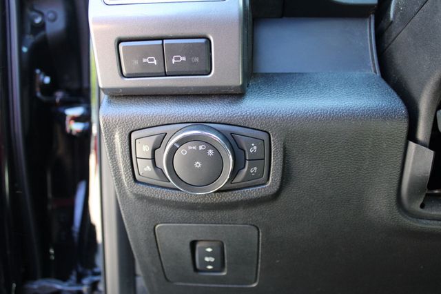 2017 Ford F-150 XLT 2WD SuperCrew 5.5' Box - 23026883 - 21