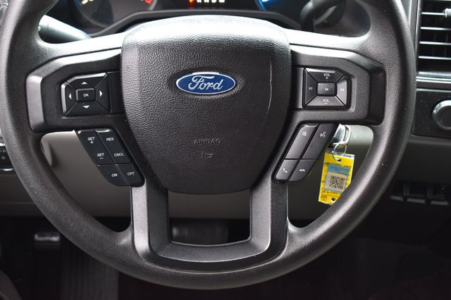 2017 Ford F-150 XLT 4WD Reg Cab 6.5' Box - 23052502 - 26