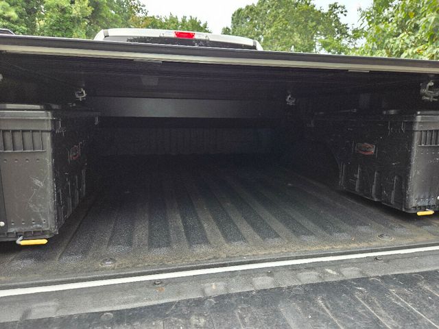 2017 Ford F-150 XLT 4WD SuperCab 8' Box - 23060833 - 18