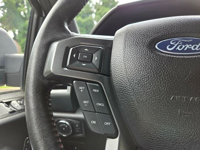 2017 Ford F-150 XLT 4WD SuperCab 8' Box - 23060833 - 29