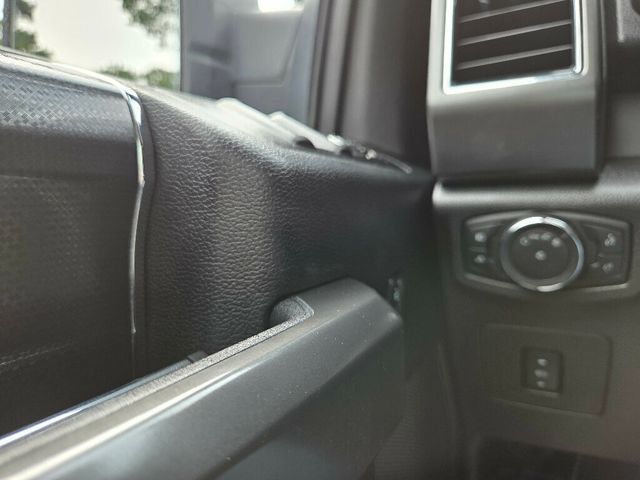 2017 Ford F-150 XLT 4WD SuperCab 8' Box - 23060833 - 30