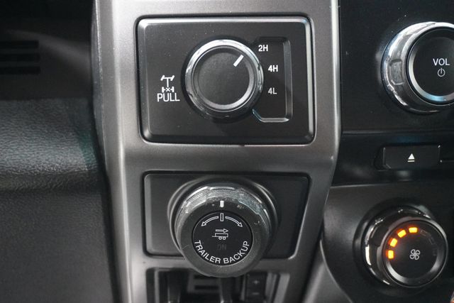 2017 Ford F-150 XLT 4WD SuperCrew 5.5' Box - 23007188 - 17