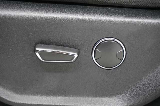 2017 Ford F-150 XLT 4WD SuperCrew 5.5' Box - 23007188 - 21