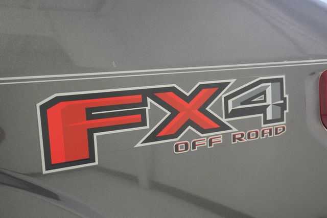 2017 Ford F-150 XLT 4WD SuperCrew 5.5' Box - 23007188 - 6