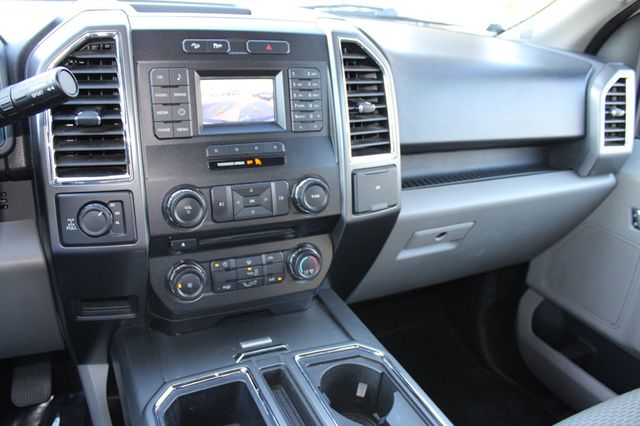 2017 Ford F-150 XLT 4WD SuperCrew 5.5' Box - 22981589 - 14