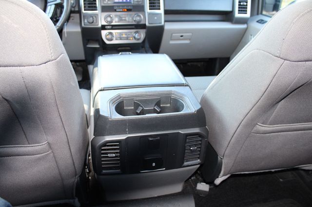 2017 Ford F-150 XLT 4WD SuperCrew 5.5' Box - 22981589 - 41