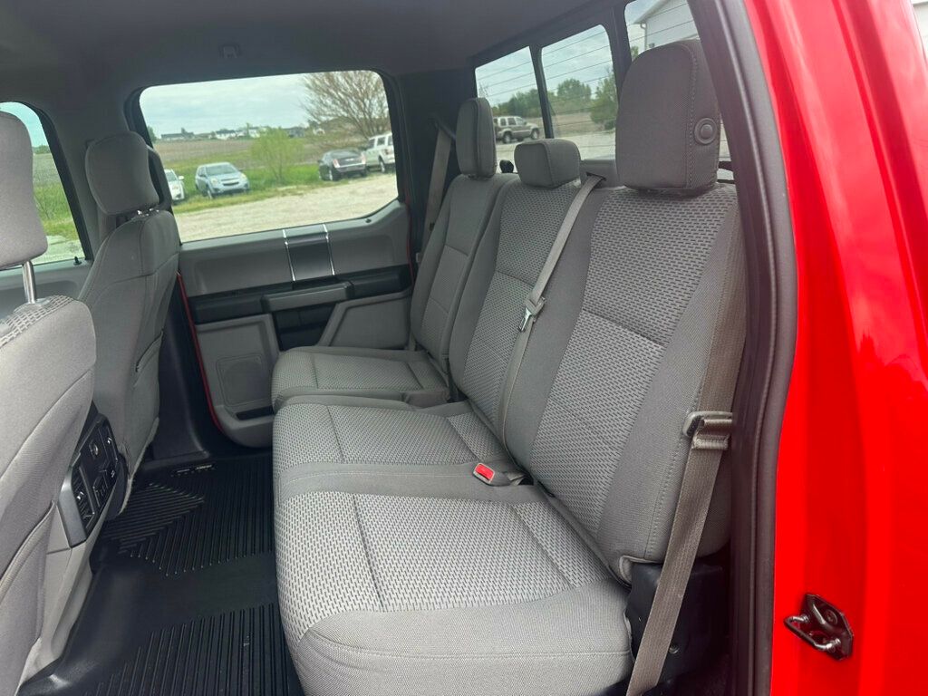 2017 Ford F-150 XLT 4WD SuperCrew 5.5' Box - 23022463 - 9