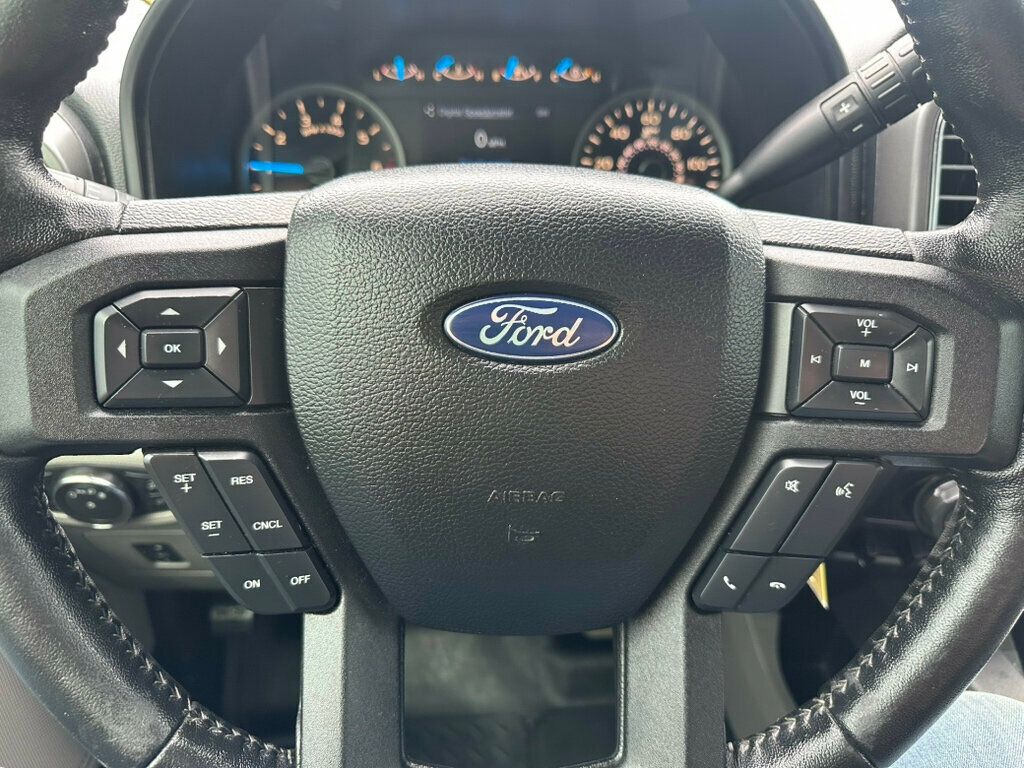 2017 Ford F-150 XLT 4WD SuperCrew 5.5' Box - 23022463 - 14