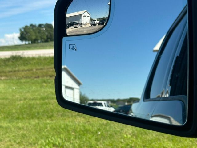 2017 Ford F-150 XLT 4WD SuperCrew 5.5' Box - 23041679 - 19