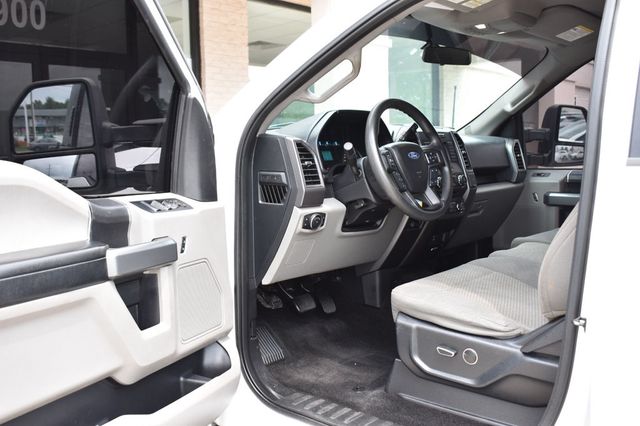 2017 Ford F-150 XLT 4WD SuperCrew 6.5' Box - 23052502 - 14