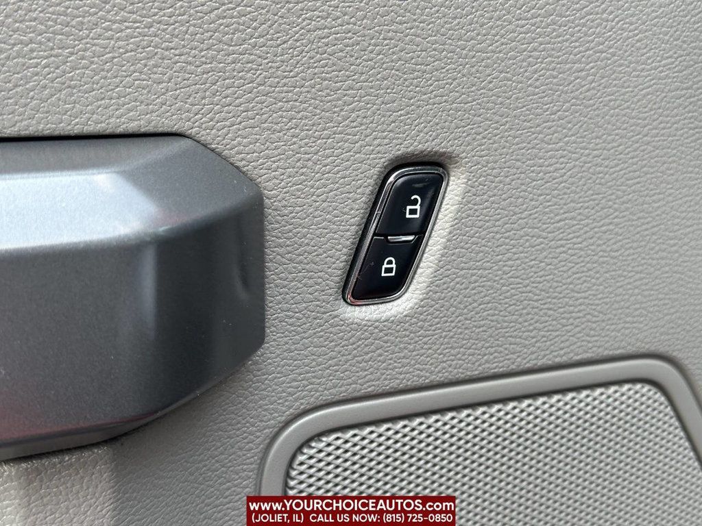 2017 Ford F-150 XLT 4x4 4dr SuperCrew 5.5 ft. SB - 22903937 - 12