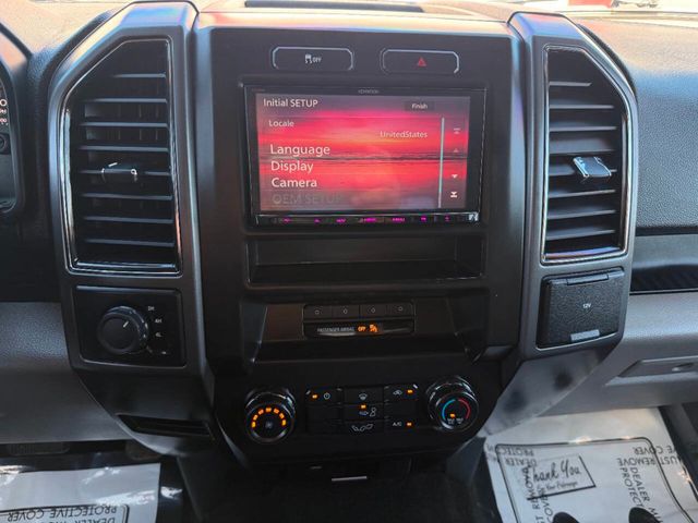 2017 Ford F-150 XLT 4x4 4dr SuperCrew 5.5 ft. SB - 22996136 - 37