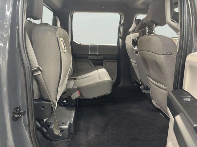 2017 Ford F-150 XLT 4x4 4dr SuperCrew 5.5 ft. SB - 22999332 - 18