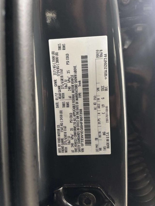 2017 Ford F-150 XLT 4x4 4dr SuperCrew 5.5 ft. SB - 22999332 - 35