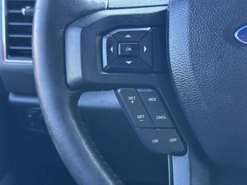 2017 Ford F-150 XLT 4x4 4dr SuperCrew 5.5 ft. SB - 23028720 - 28