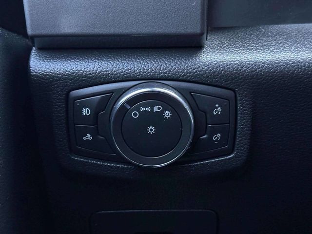 2017 Ford F-150 XLT 4x4 4dr SuperCrew 5.5 ft. SB - 23028720 - 30