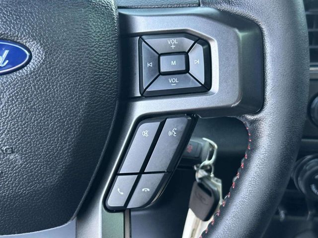 2017 Ford F-150 XLT 4x4 4dr SuperCrew 5.5 ft. SB - 23055255 - 18