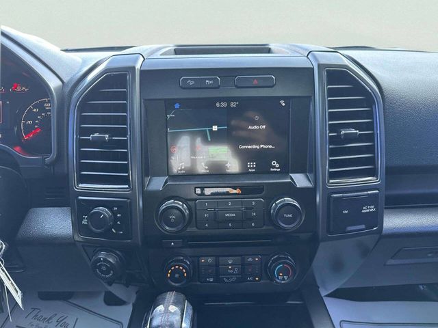 2017 Ford F-150 XLT 4x4 4dr SuperCrew 5.5 ft. SB - 23055255 - 29