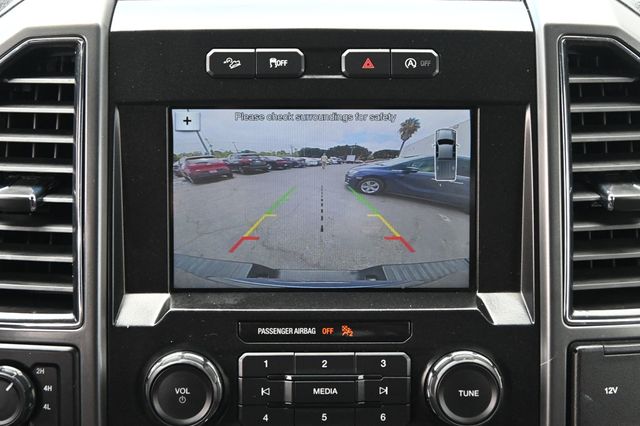 2017 Ford F-150 XLT 4x4 SuperCrew - 23051980 - 14