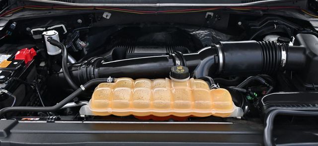 2017 Ford F-150 XLT 4x4 SuperCrew - 23051980 - 20