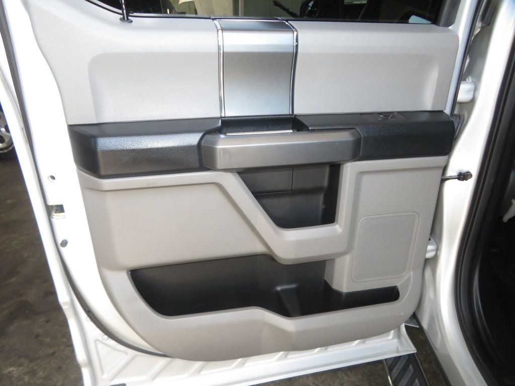 2017 Ford F-150 XLT SUPERCREW 4X4 EXTRA CLEAN 3O SERVICE RECORDS 2OWNER  - 23019827 - 22