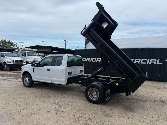 2017 Ford F-350 Extended Cab Dump Truck  - 23085900 - 2