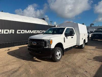 2017 Ford F-350 Extended Cab Enclosed Utility Service Truck