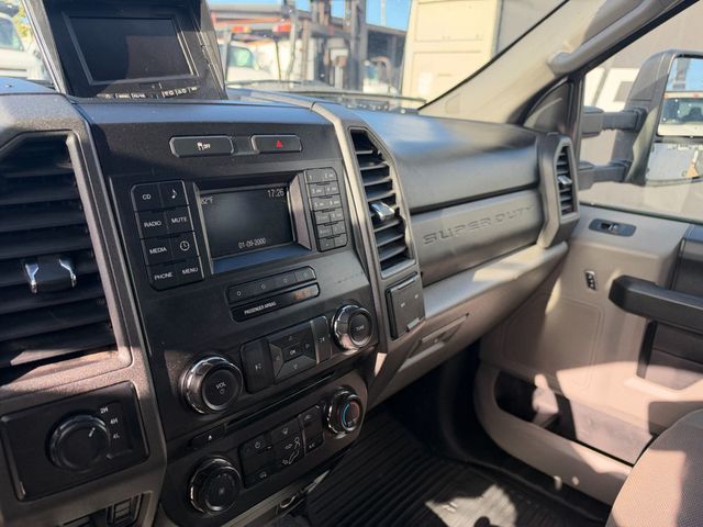 2017 Ford F-350 Extended Cab Enclosed Utility Service Truck  - 23101438 - 10