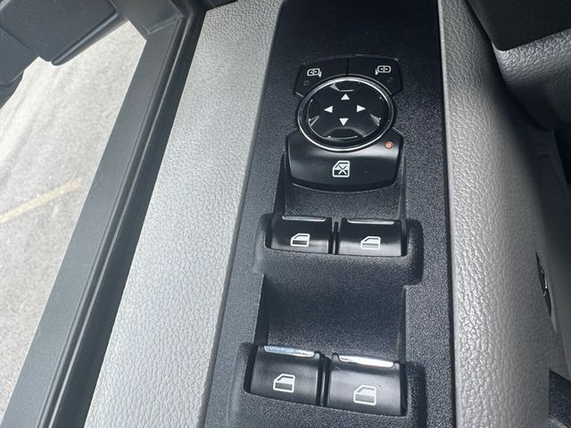 2017 Ford F-350SD XL - 23026565 - 18