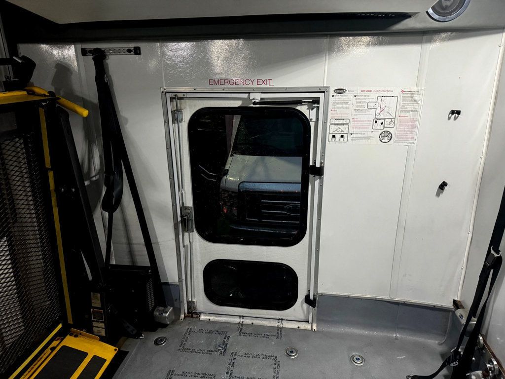 2017 Ford F-550 Eldorado 24 Passenger Wheelchair Shuttle Bus For Adults Seniors Church & Handicapped Transport - 22637415 - 36