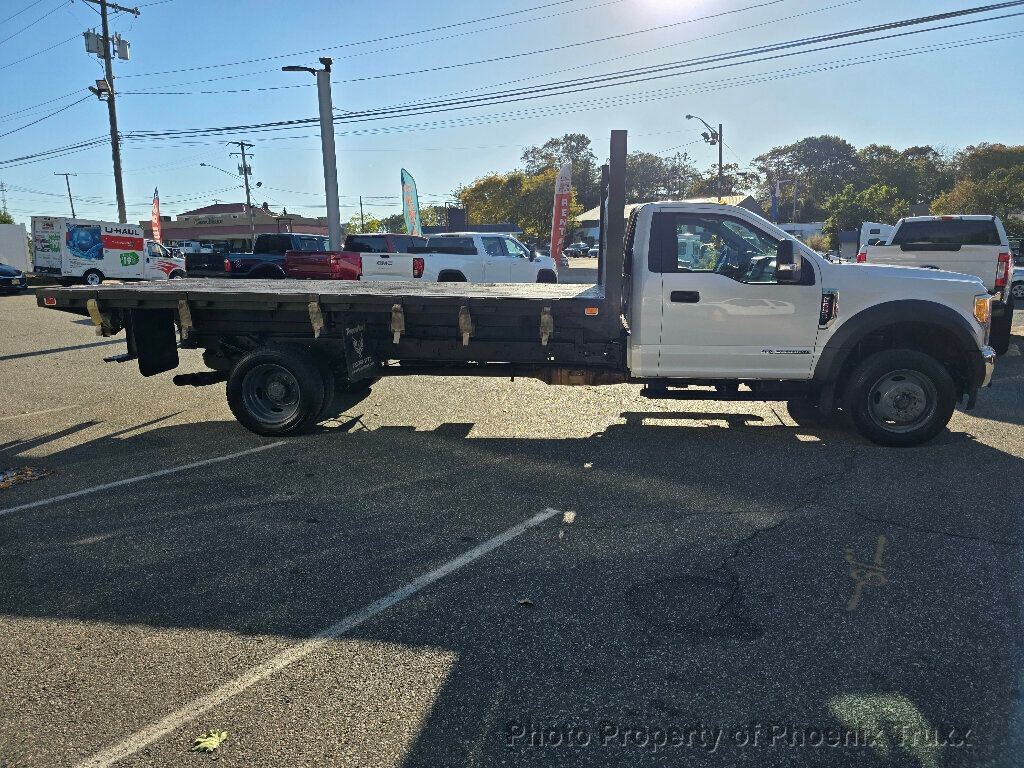 2017 Ford F-550 photo 3