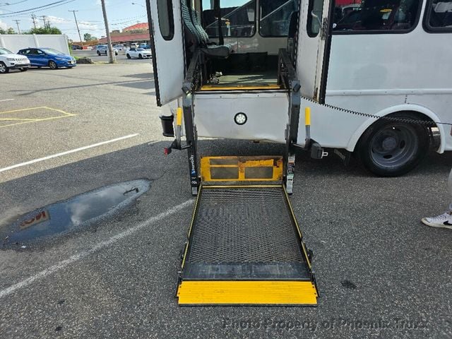 2017 Ford F-550 Super Duty SUPER DUTY - 23023215 - 25