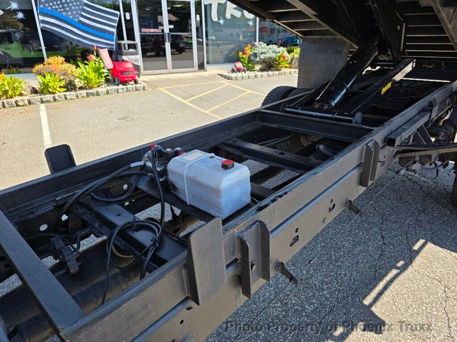 2017 Ford F-550 Super Duty XLT 2dr  Regular Cab Long Chassis DRW - 21498401 - 10