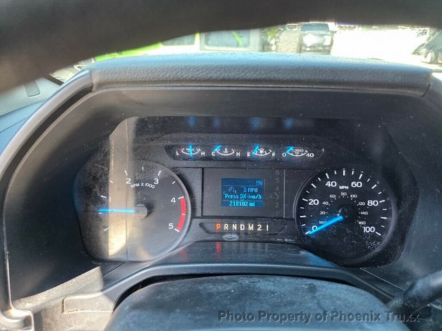 2017 Ford F-550 Super Duty XLT 2dr  Regular Cab Long Chassis DRW - 21498401 - 19